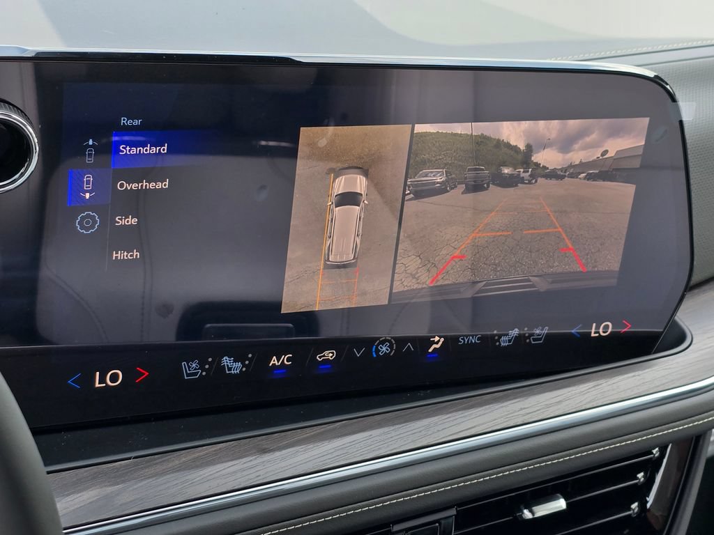 New 2026 Chevrolet Tahoe Premier w/ Sun And Tow Package AWD/4WD image 9