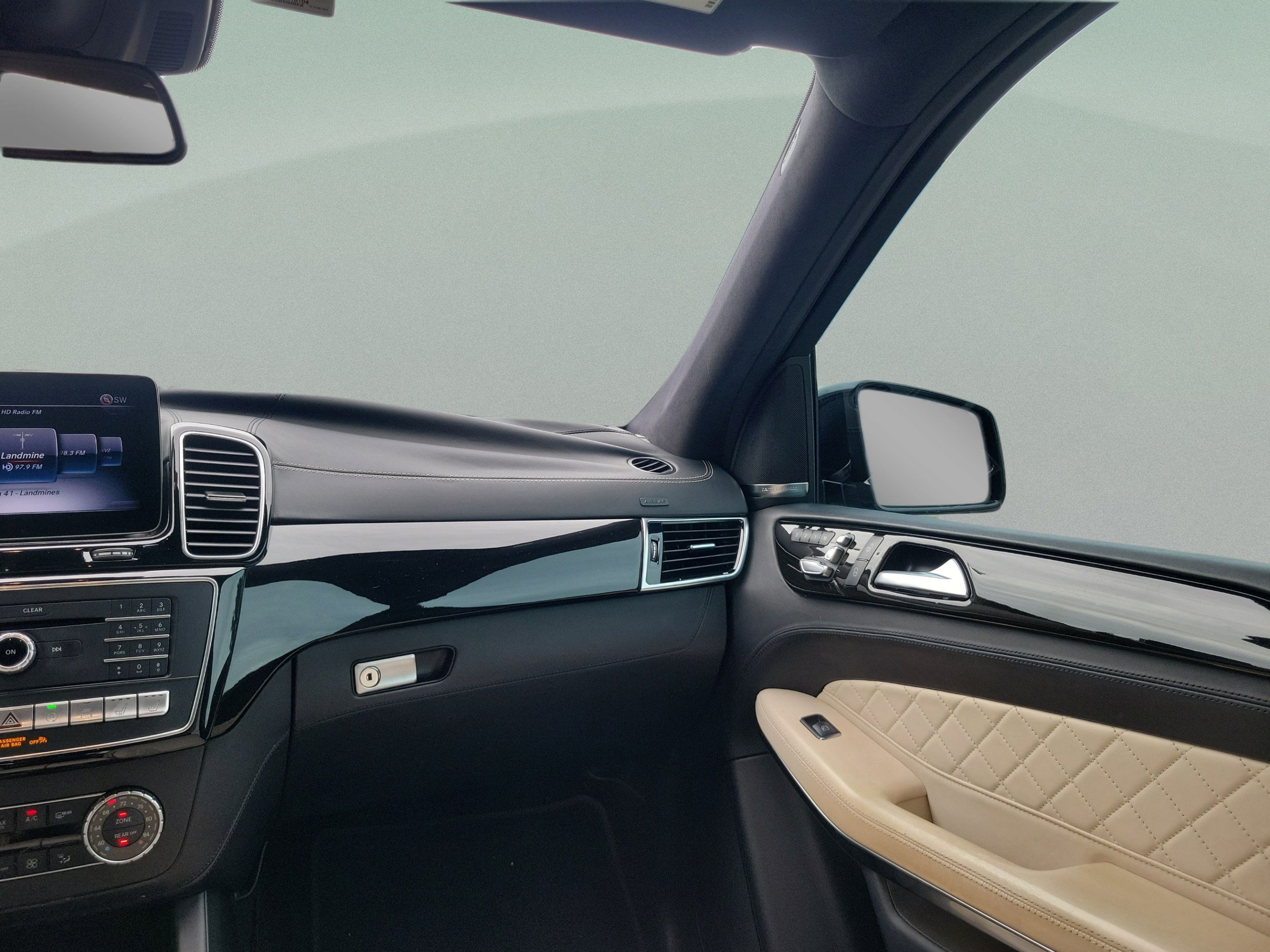 Used 2019 Mercedes-Benz GLS 550 4MATIC image 12