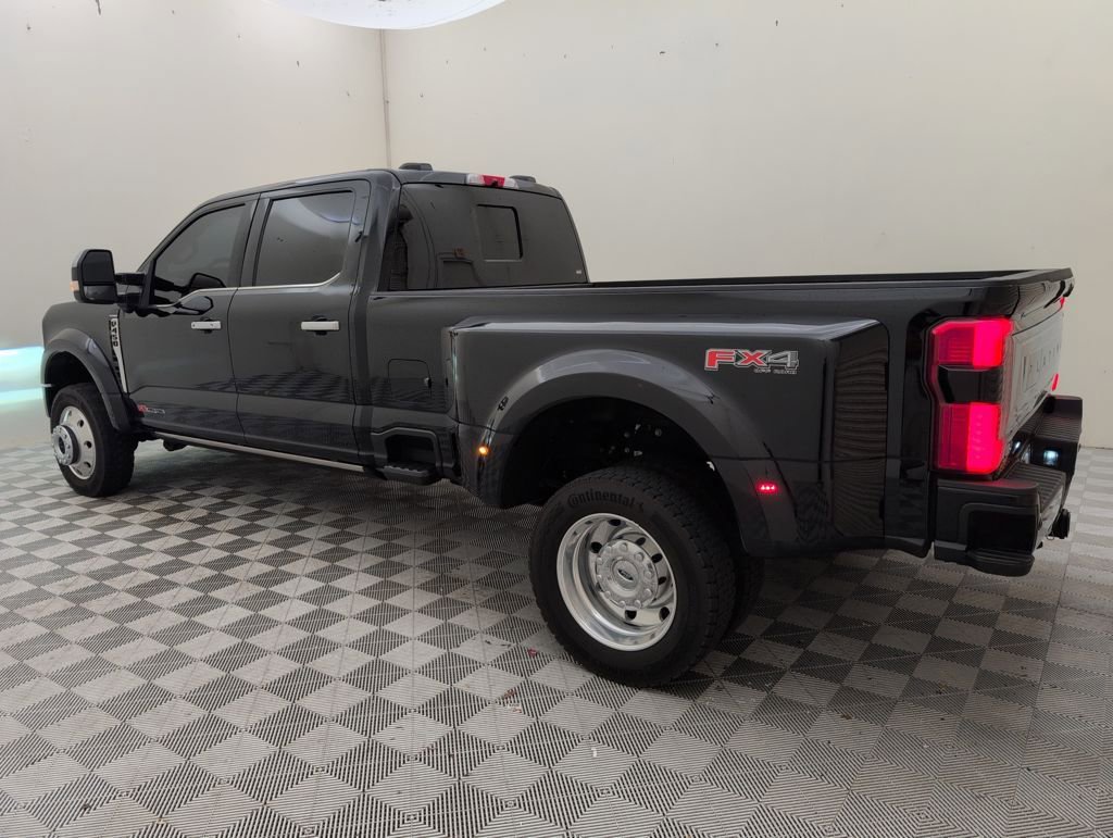 Certified 2025 Ford F450 Platinum w/ Platinum Plus Package image 7