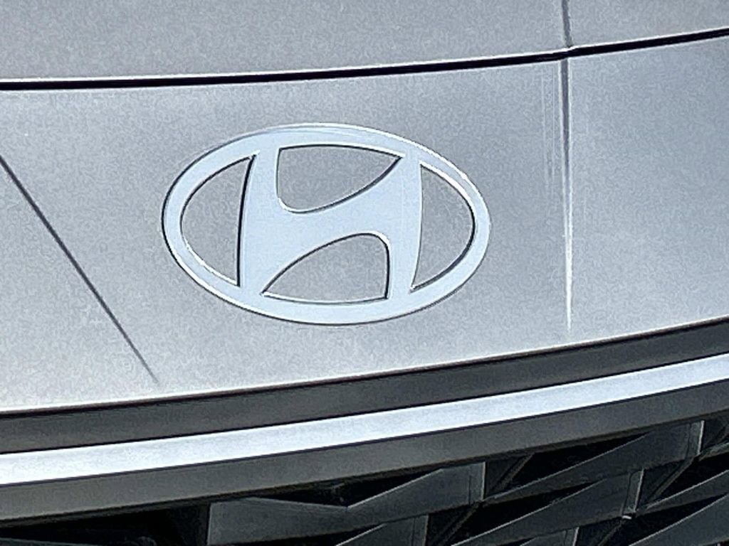 New 2026 Hyundai Elantra Sport image 11