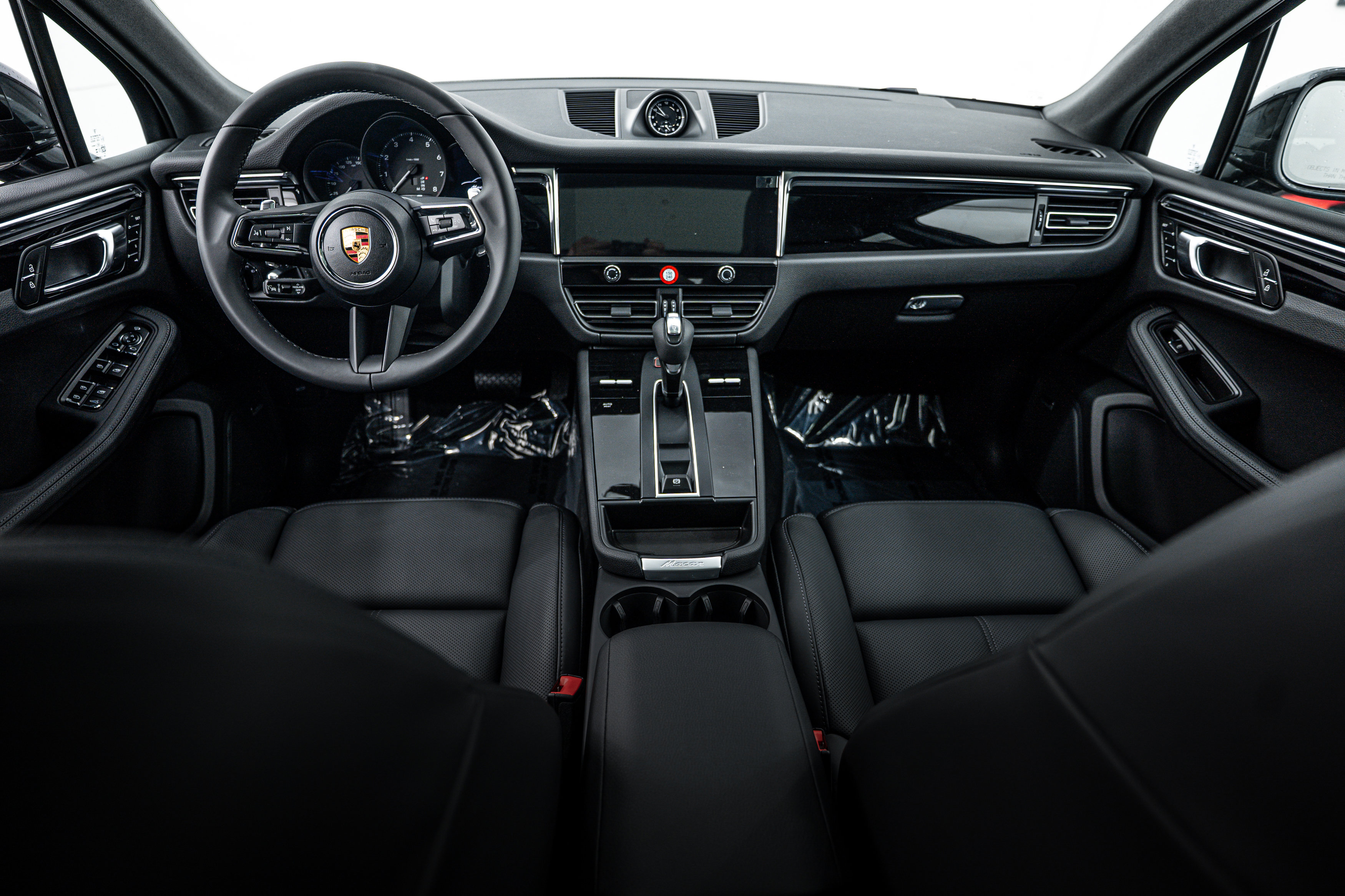 New 2026 Porsche Macan image 12