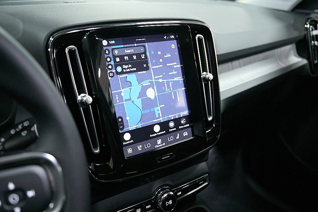 New 2026 Volvo XC40 B5 Ultra w/ Climate Package image 15