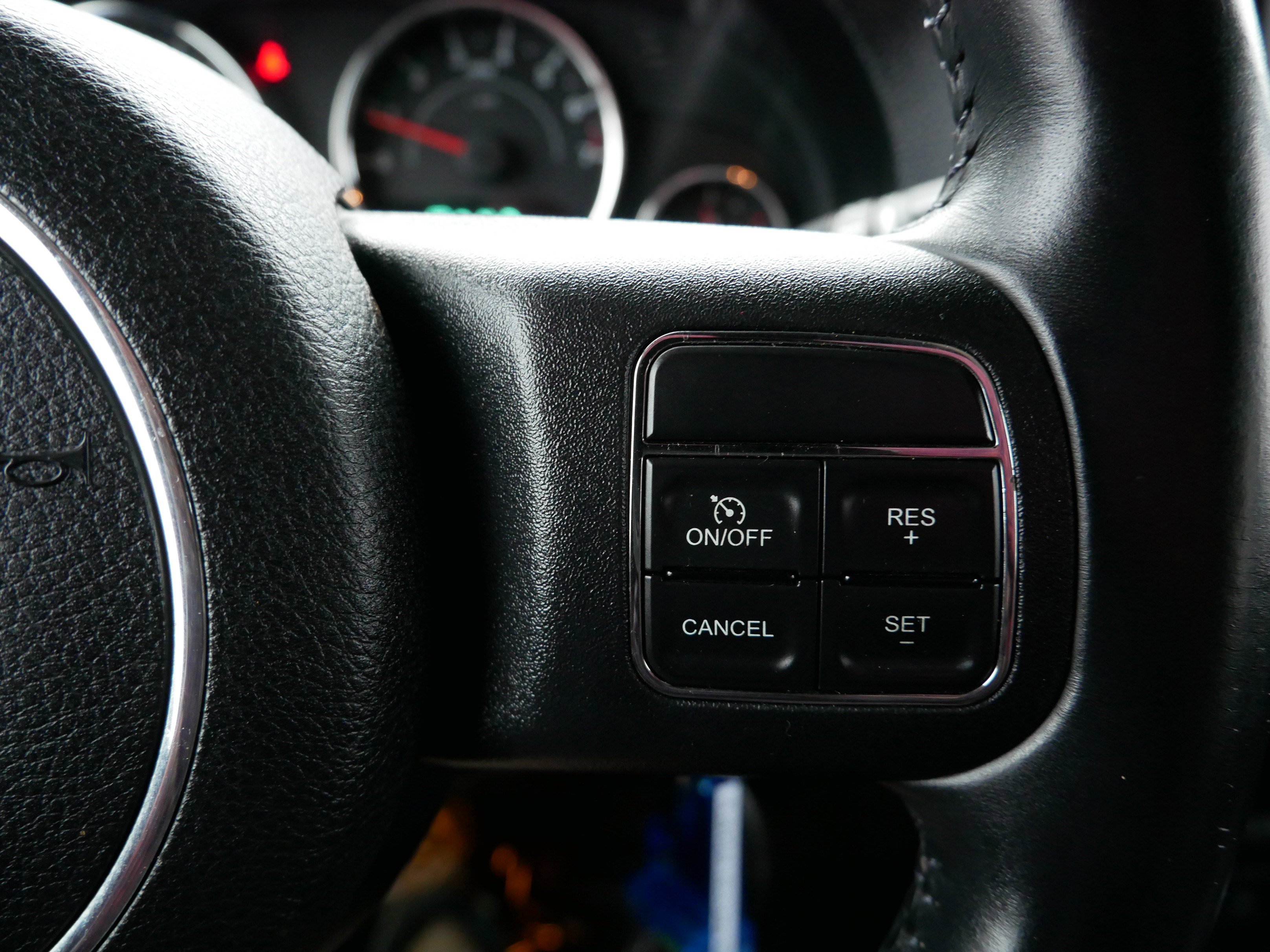 Used 2014 Jeep Wrangler Sahara w/ Dual Top Group image 29