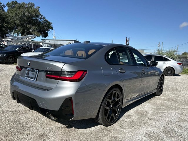 New 2026 BMW 330i Sedan w/ M Sport Package RWD image 3
