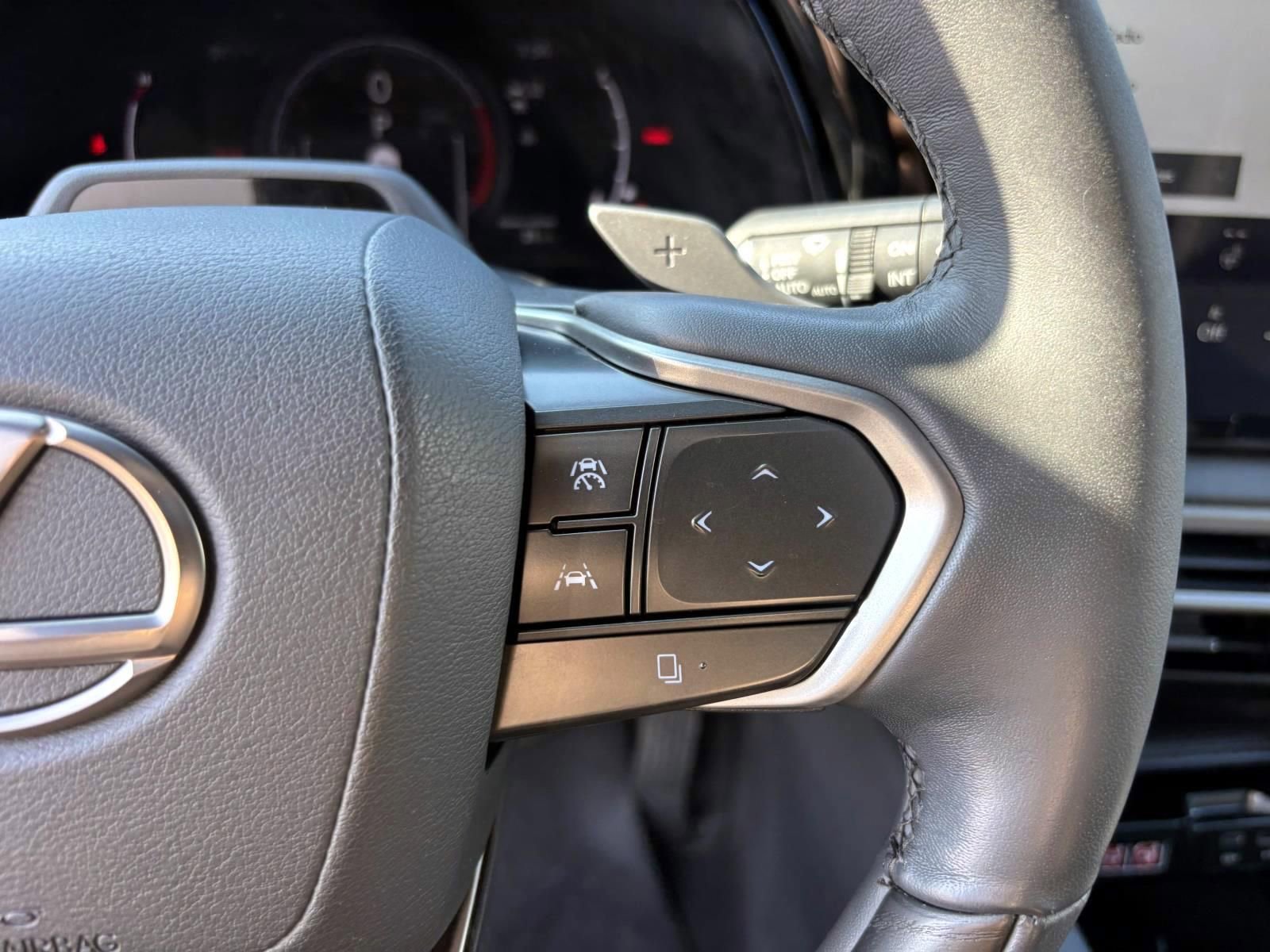 Used 2023 Lexus RX 350 Premium Plus w/ Accessory Package (Z1) image 17