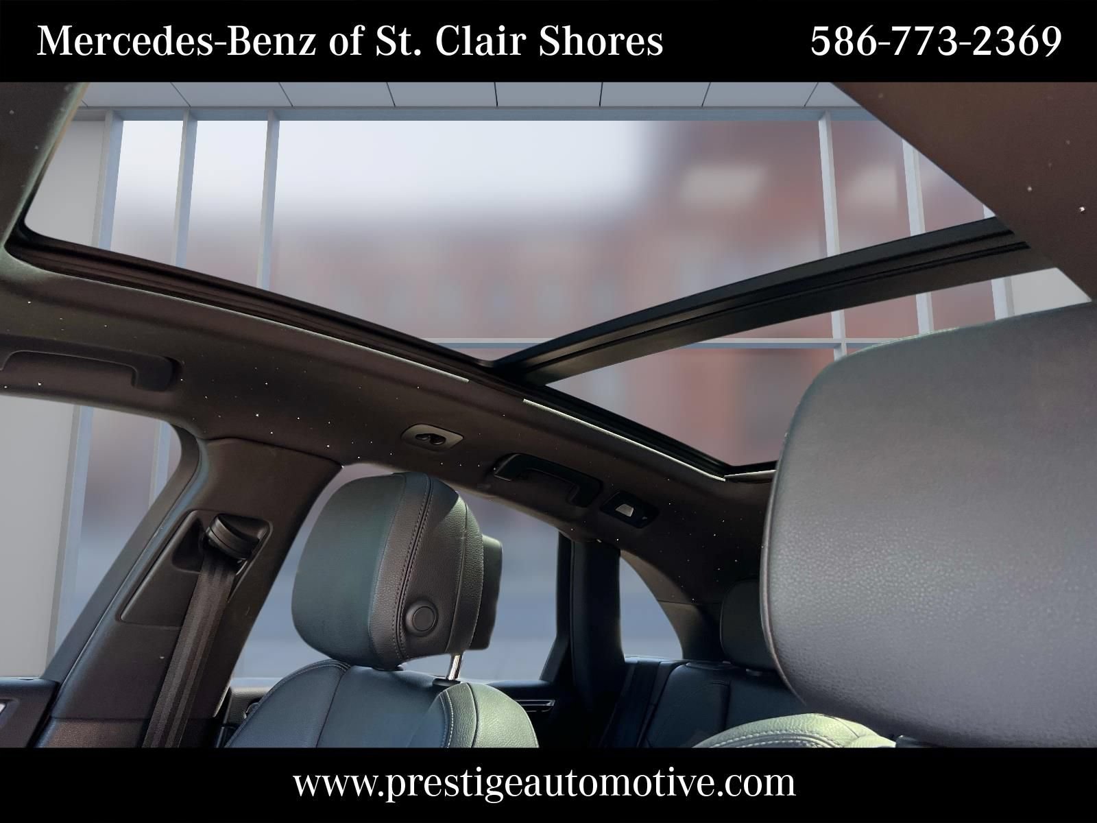 Used 2021 Porsche Macan w/ Premium Package AWD/4WD image 25