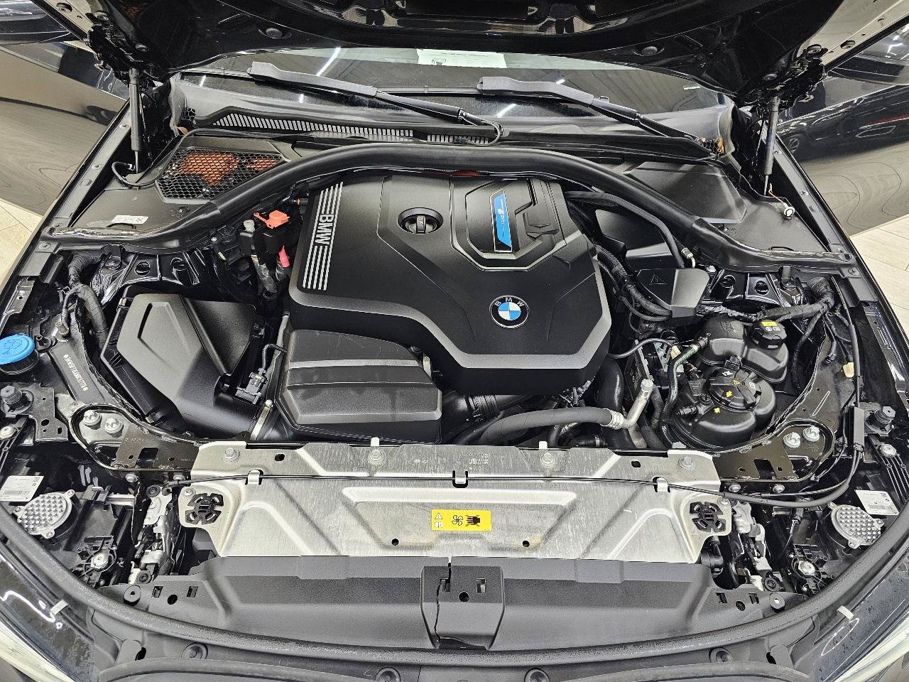 Used 2022 BMW 330e RWD image 43