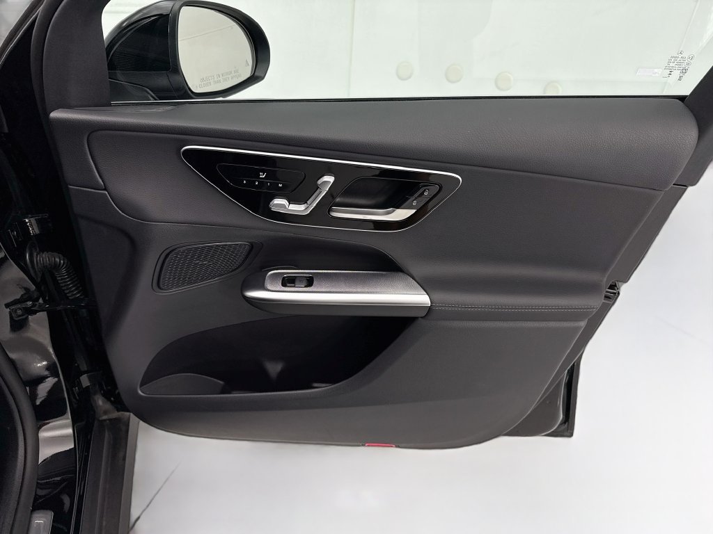 Certified 2026 Mercedes-Benz GLC 300 image 23