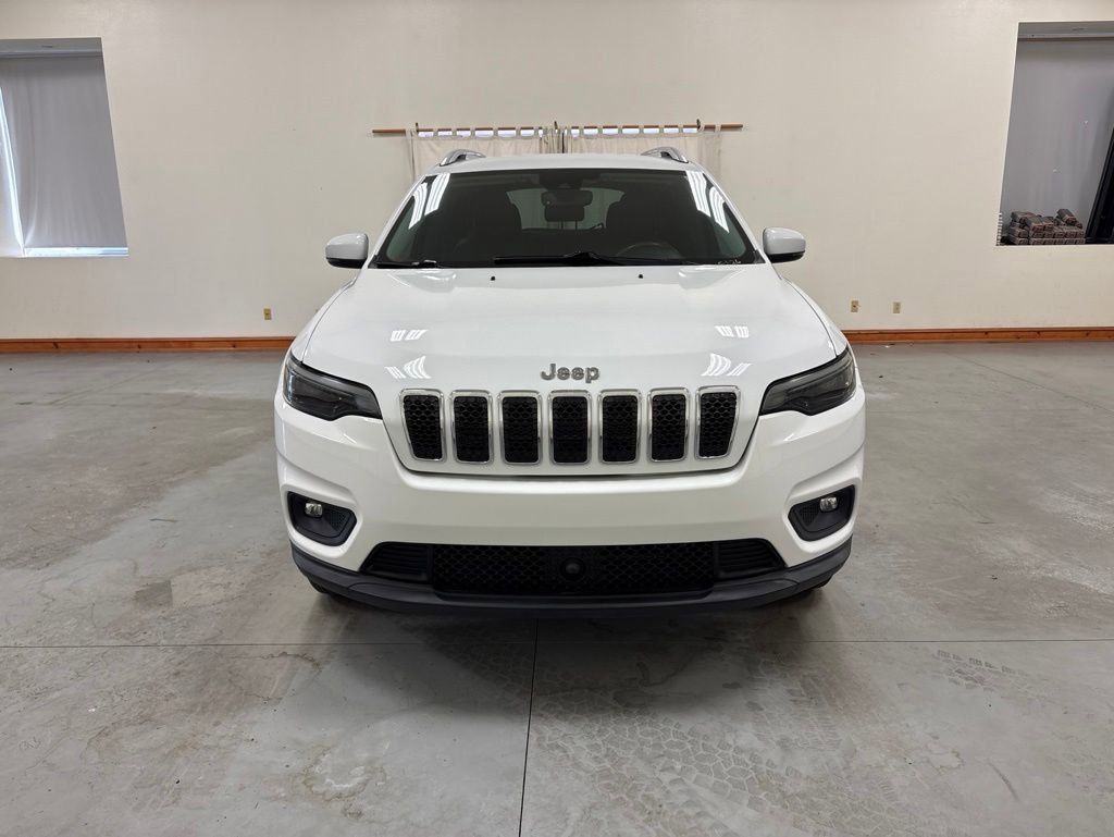 Used 2021 Jeep Cherokee Latitude Lux w/ Comfort/Convenience Group AWD/4WD image 3