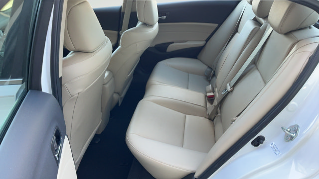 Used 2017 Acura ILX FWD image 20