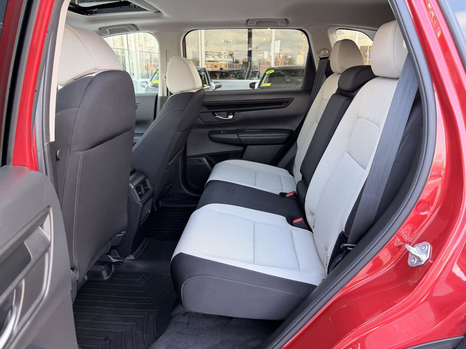 Used 2023 Honda CR-V EX image 32