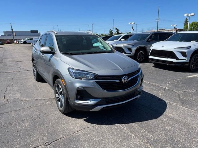 Used 2023 Buick Encore GX Select FWD image 3