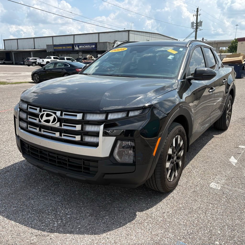 Certified 2025 Hyundai Santa Cruz SEL image 7