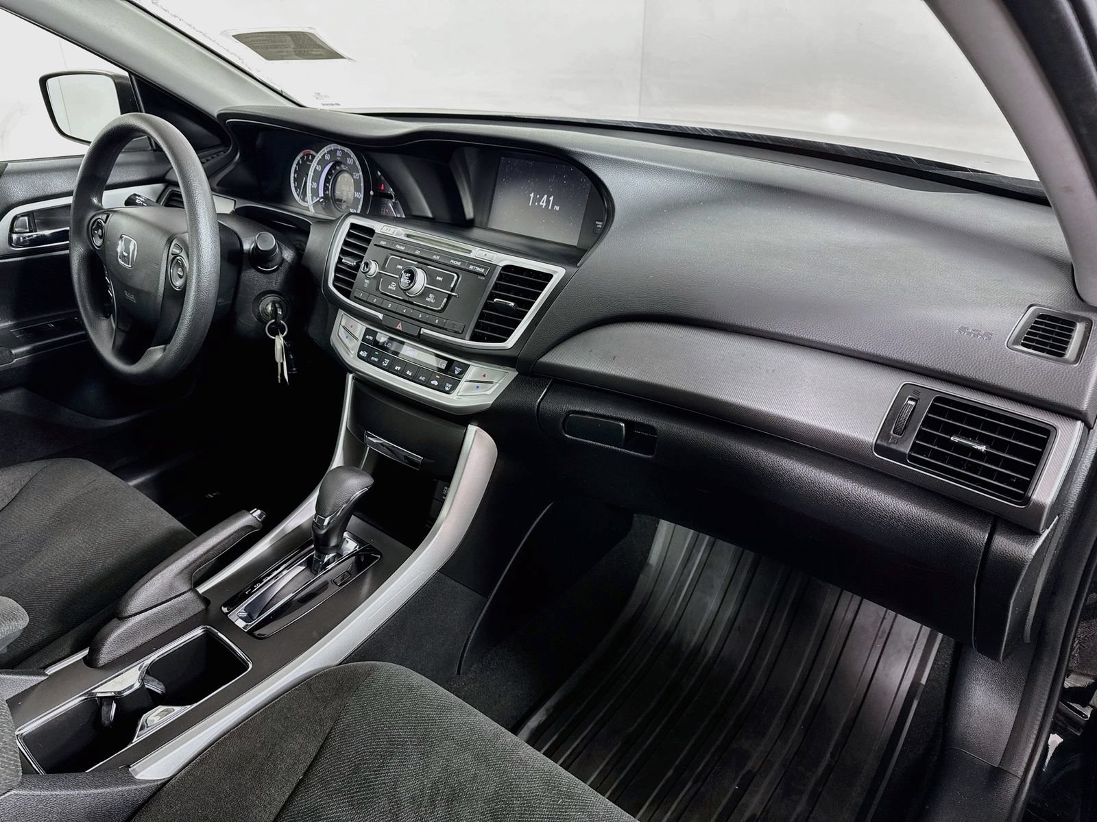 Used 2013 Honda Accord LX image 26