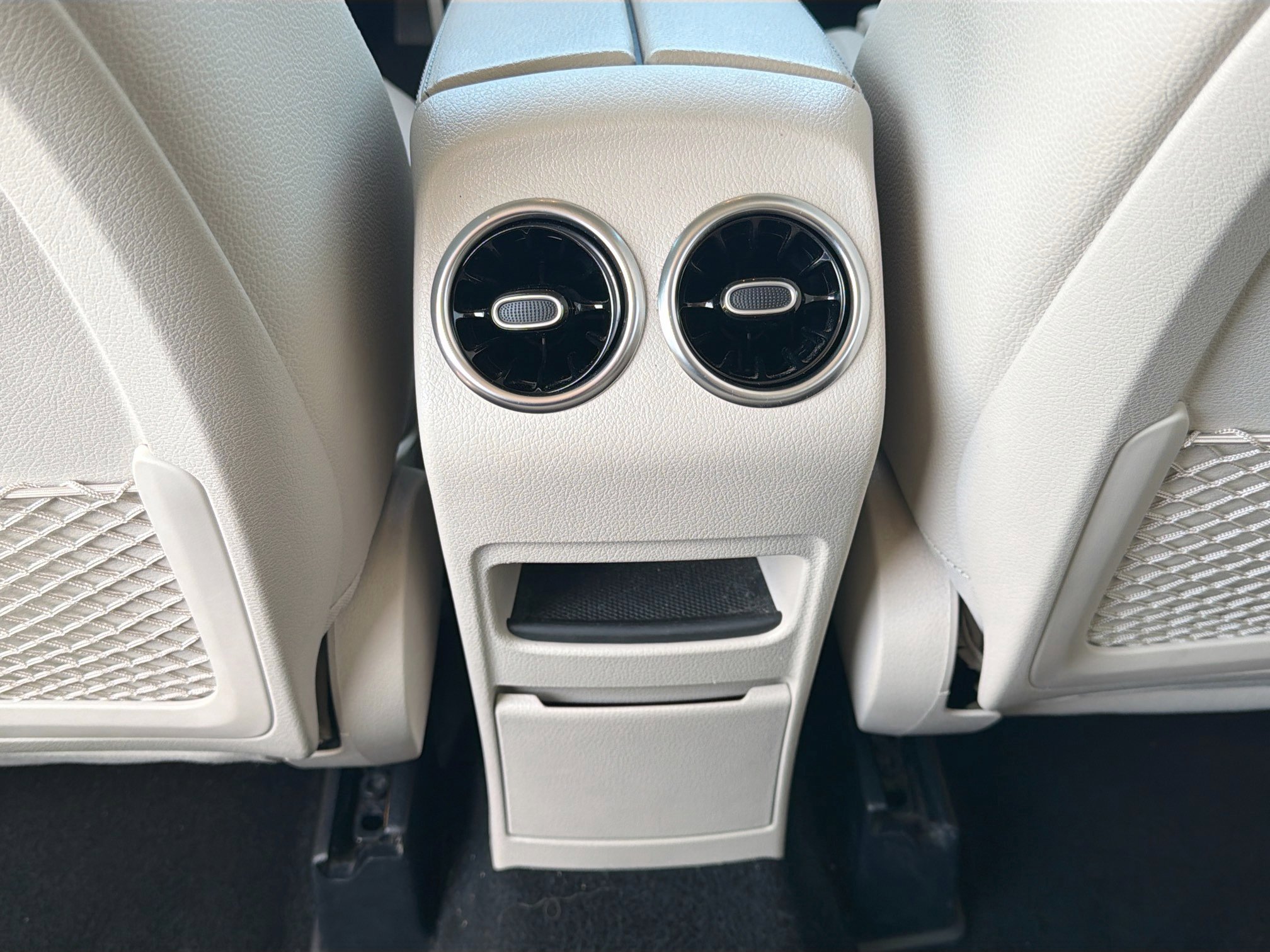 Used 2021 Mercedes-Benz GLB 250 image 20