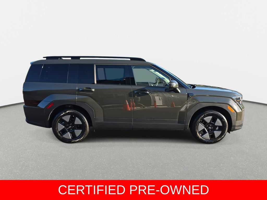 Used 2026 Hyundai Santa Fe SEL FWD image 4