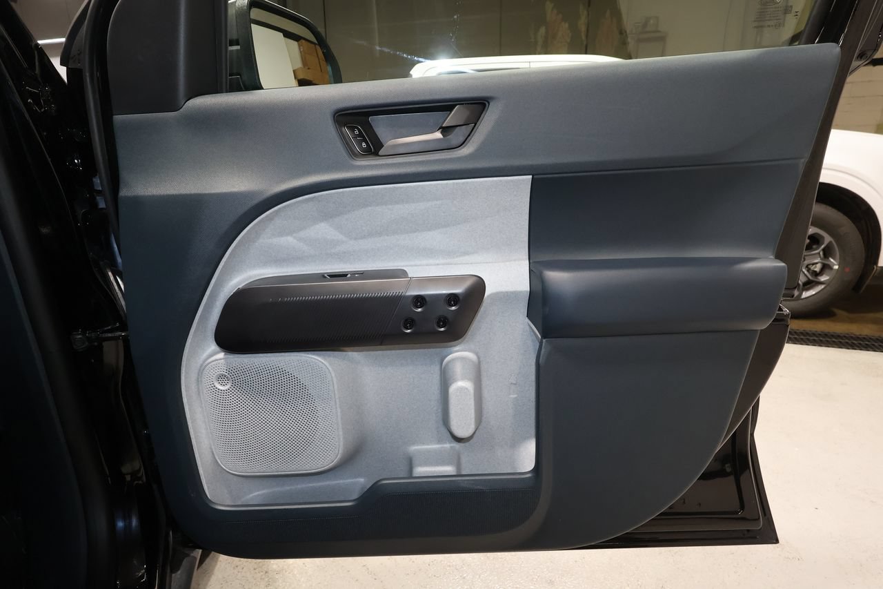 Used 2026 Ford Maverick XLT AWD/4WD image 17