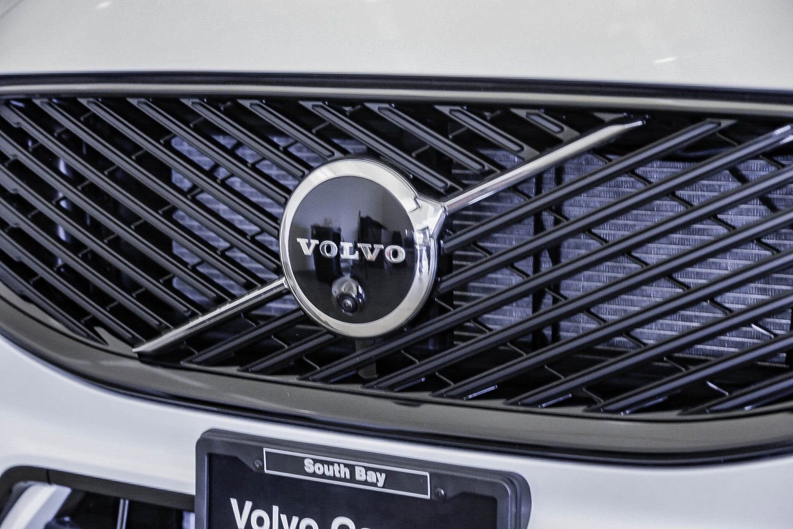 New 2026 Volvo XC60 T8 Polestar w/ Protection Package Premier image 8