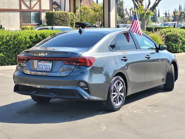 Used 2022 Kia Forte LXS image 5