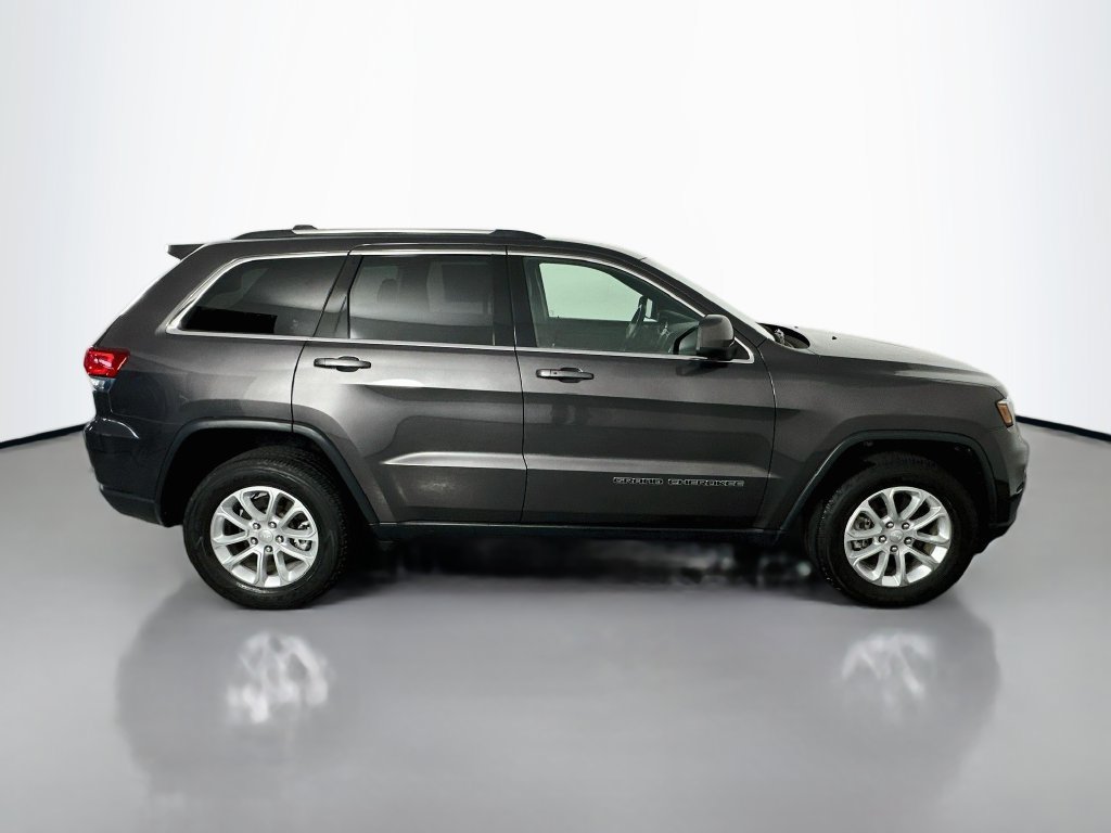 Used 2021 Jeep Grand Cherokee Laredo X AWD/4WD image 8
