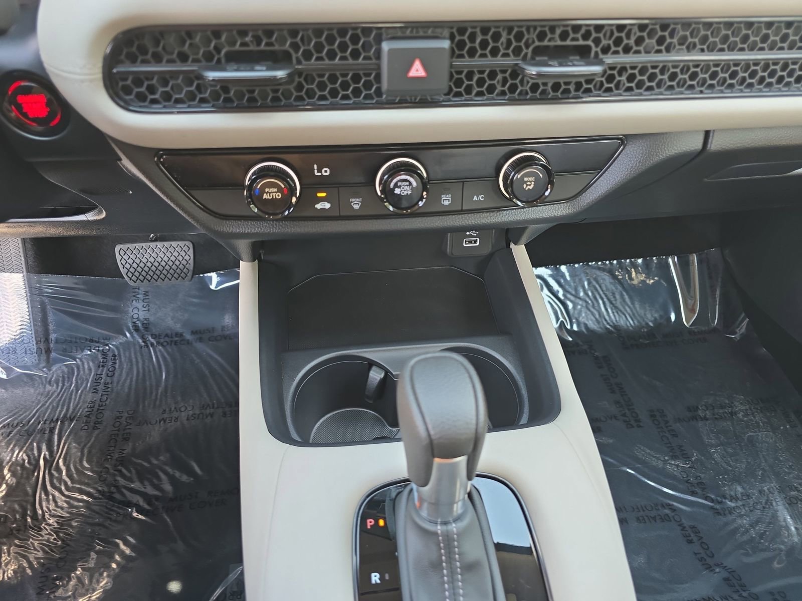 Used 2025 Honda HR-V LX image 29