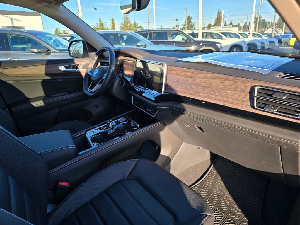 New 2026 Volkswagen Atlas SEL image 32