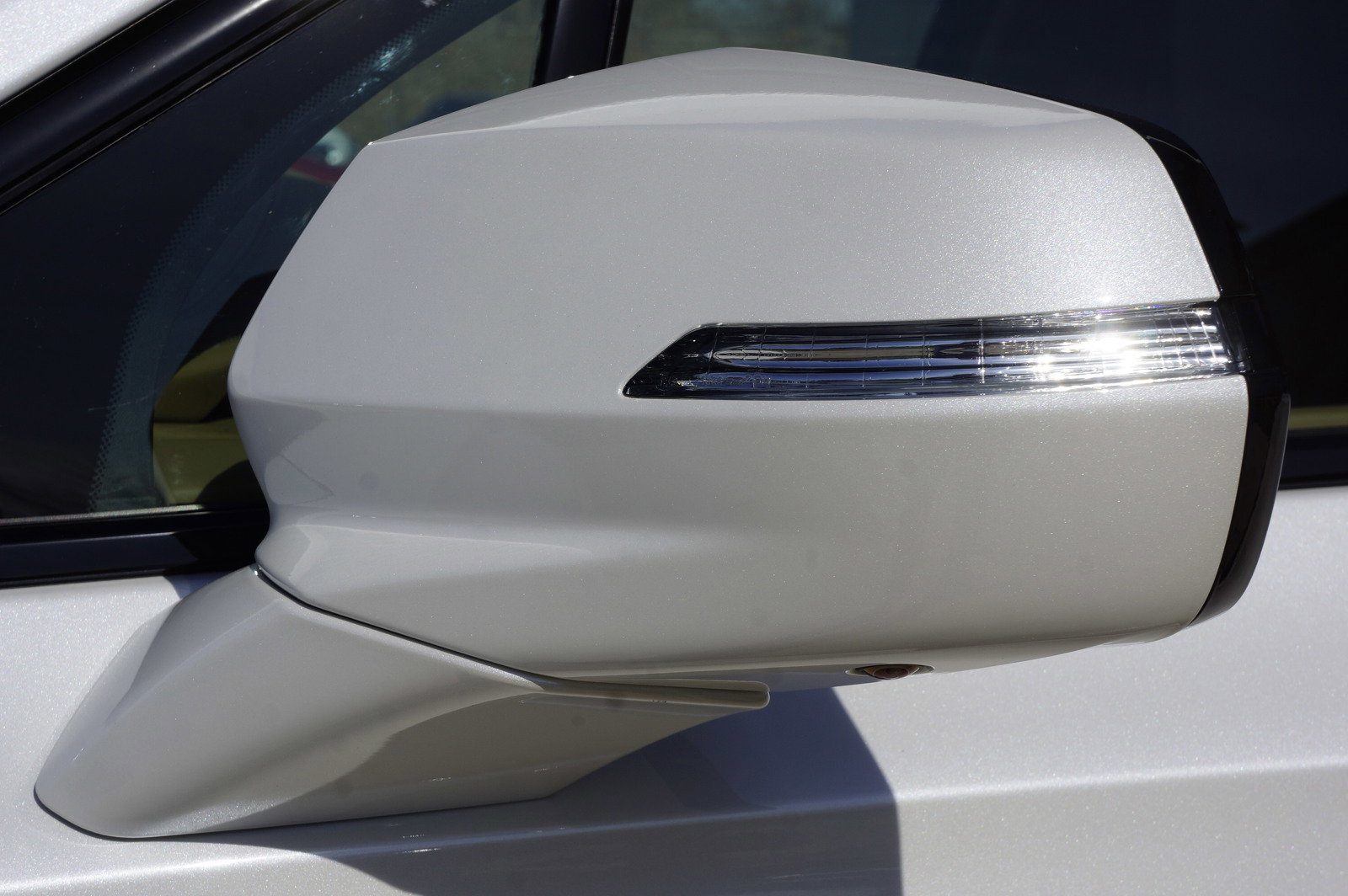 Used 2024 Cadillac XT6 Premium Luxury w/ Technology Package image 18