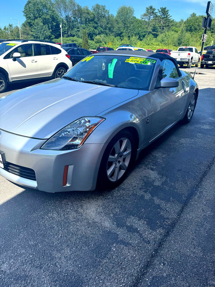 Used 2004 Nissan 350Z Touring image 3