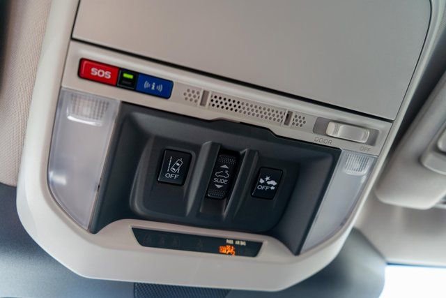 Used 2023 Subaru Forester Premium image 37