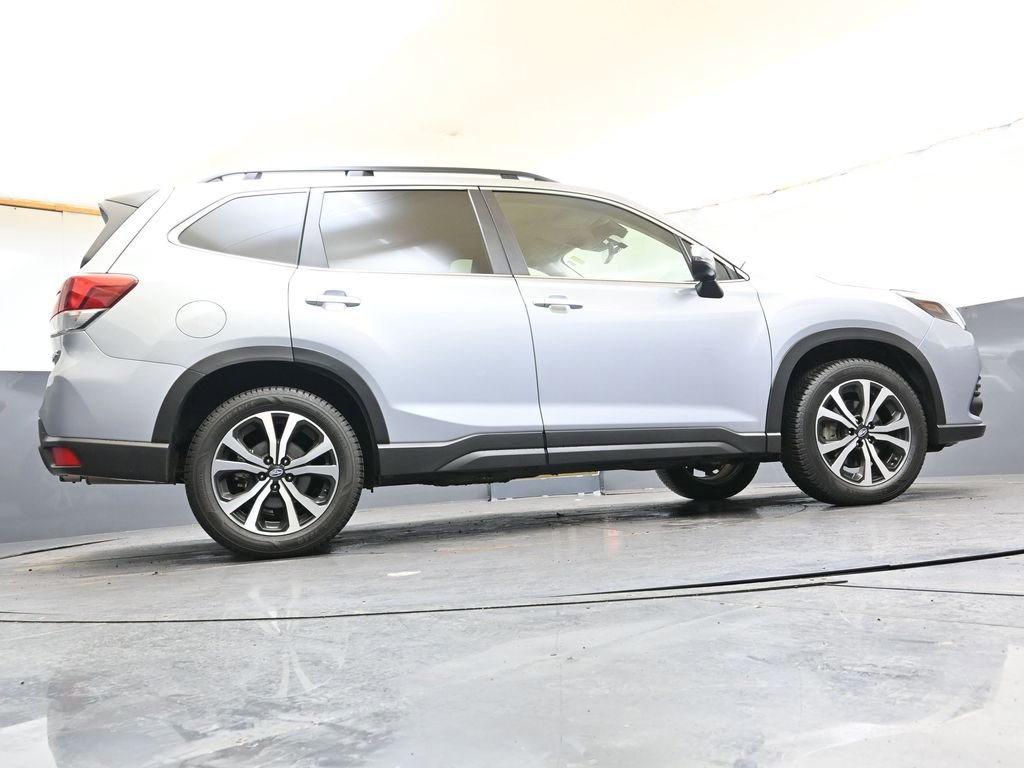 Used 2024 Subaru Forester Limited image 35