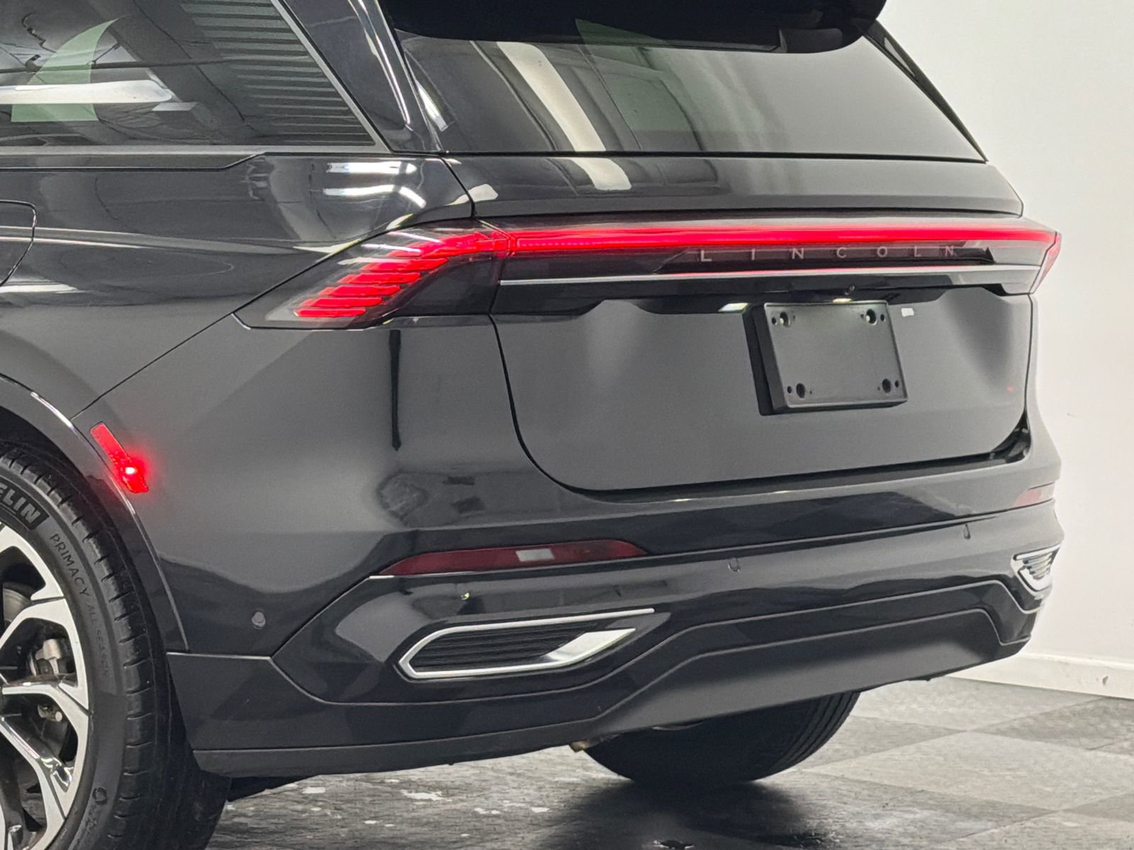 Used 2024 Lincoln Nautilus Reserve image 7