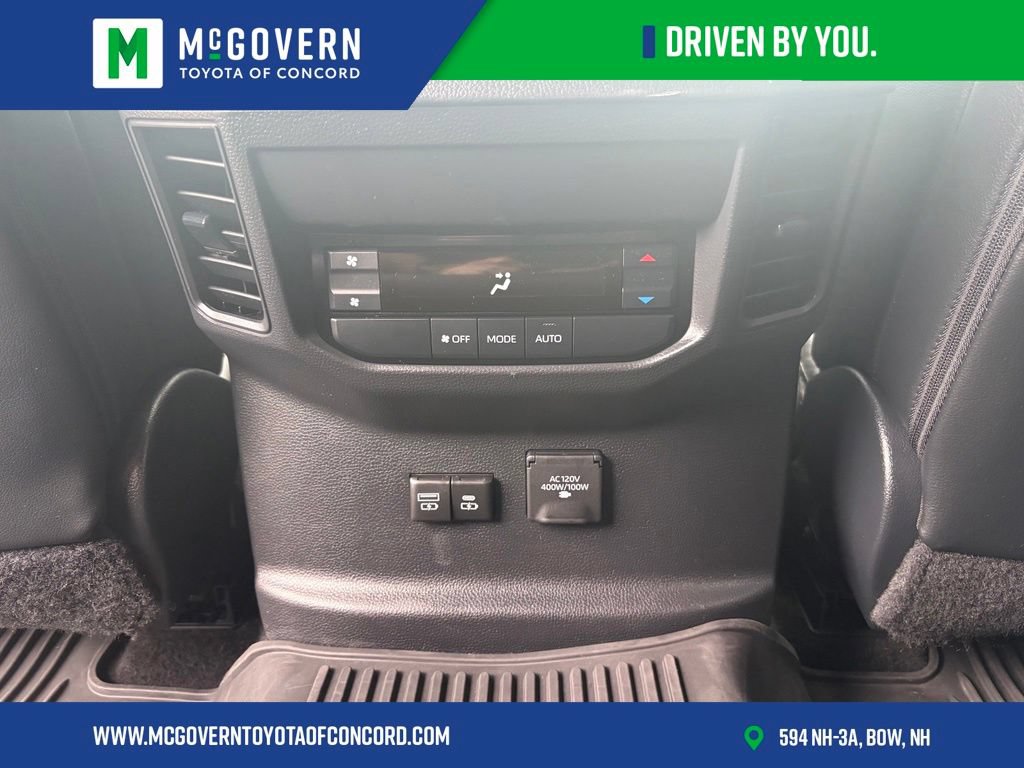 Used 2023 Toyota Sequoia Limited AWD/4WD image 28