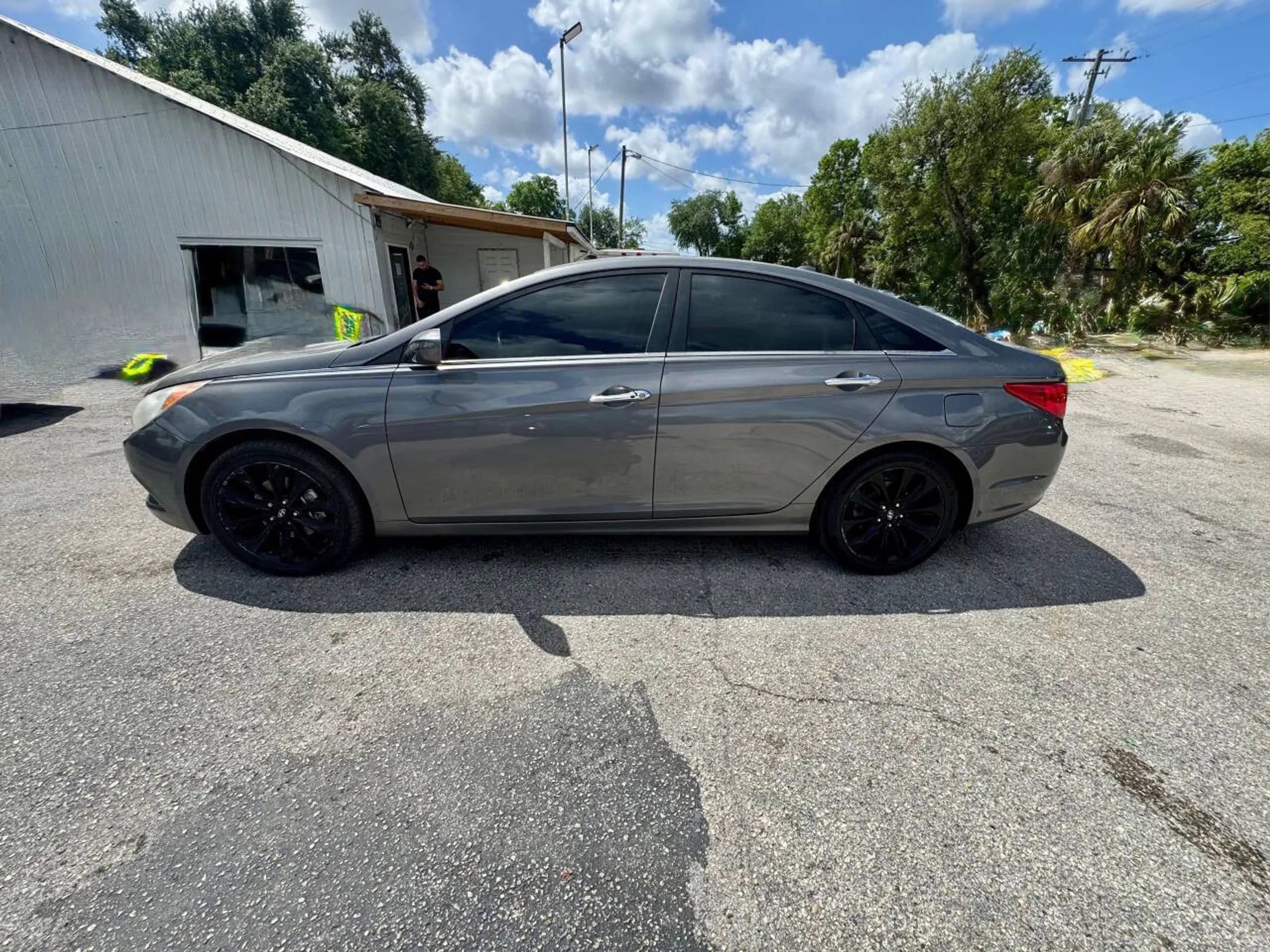 Used 2011 Hyundai Sonata SE FWD image 7