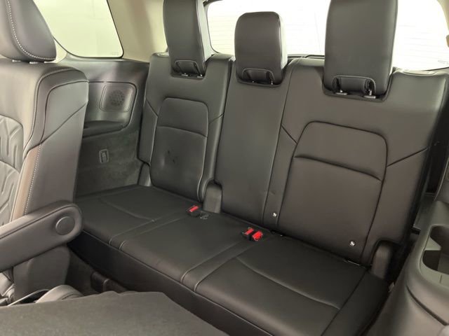 New 2026 Nissan Pathfinder Platinum image 47