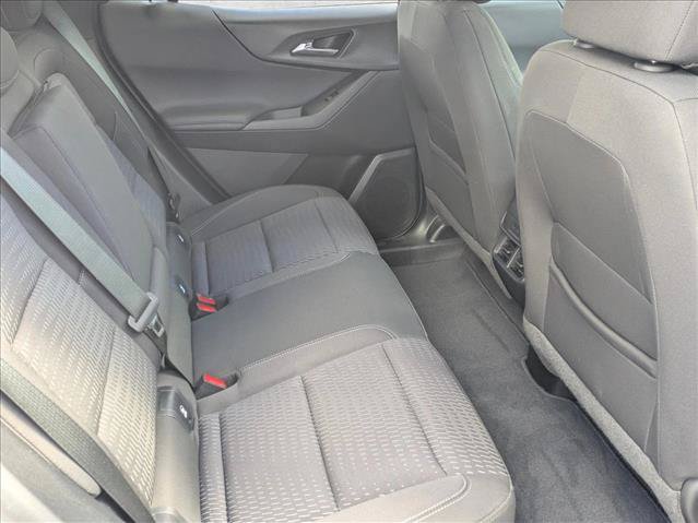 Used 2025 Chevrolet Equinox LT w/ Safety and Technology Package FWD image 16