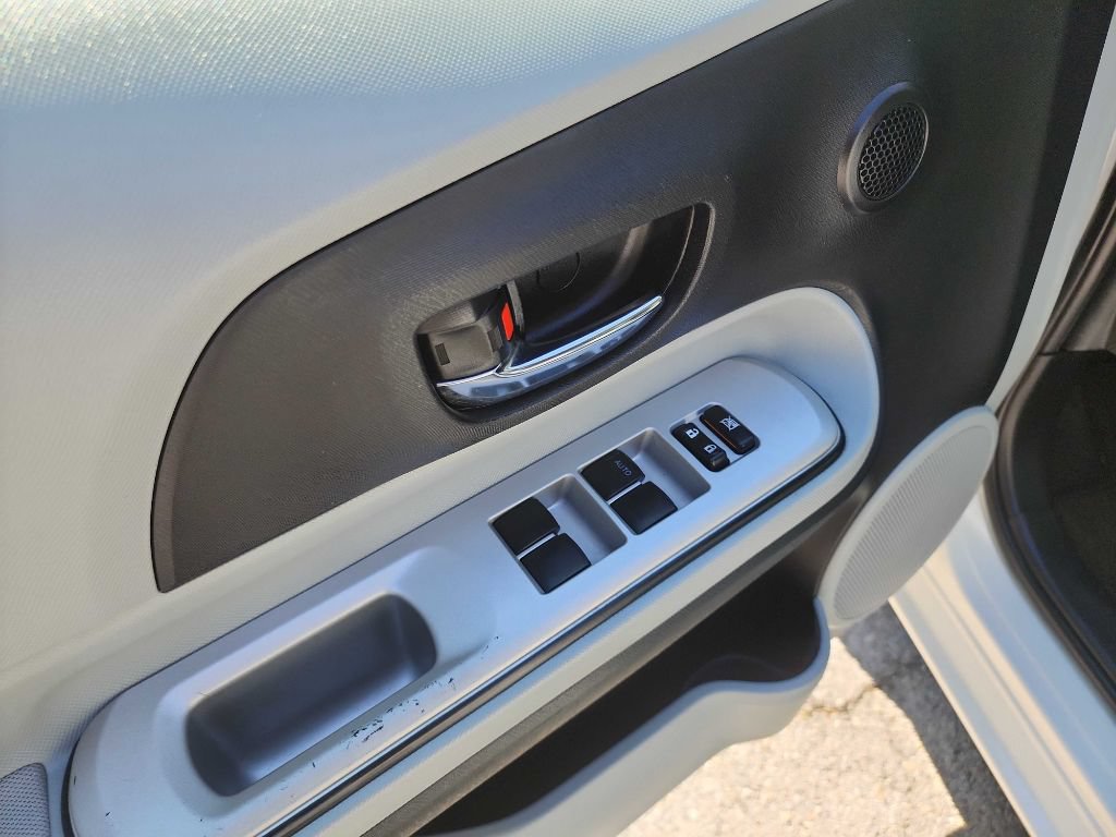 Used 2012 Toyota Prius C Four FWD image 13
