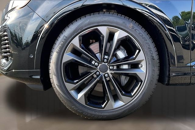 New 2026 Audi Q7 3.0T Premium Plus AWD/4WD image 12