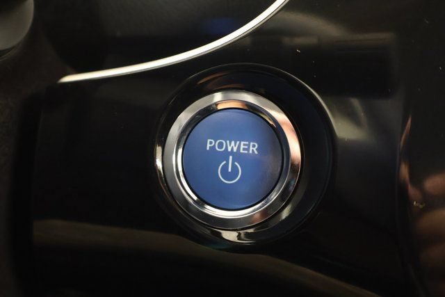 Used 2022 Toyota Prius LE FWD image 19