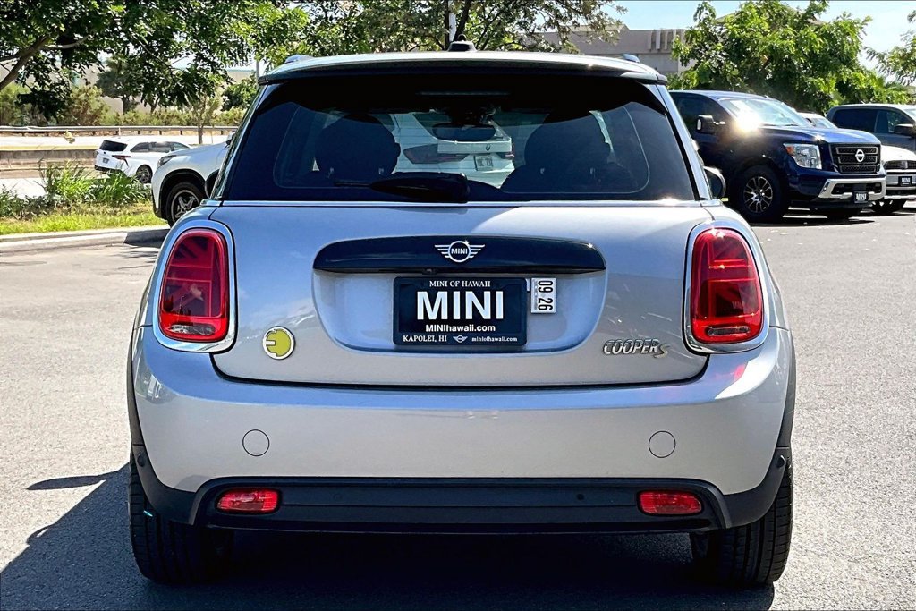 Used 2024 MINI Cooper SE FWD image 4