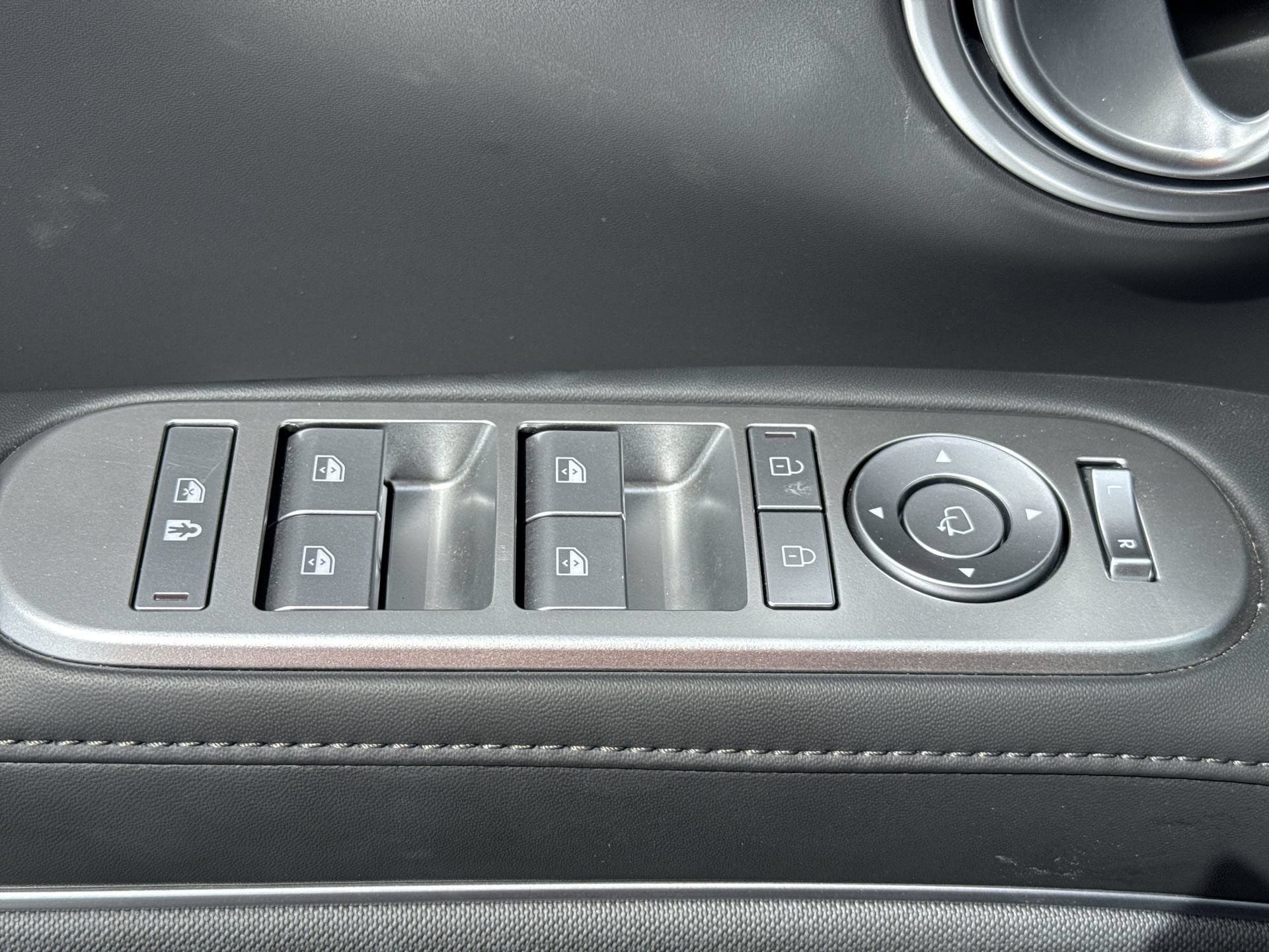 Used 2026 Hyundai Palisade Calligraphy AWD/4WD image 15