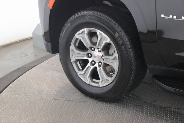 Used 2024 GMC Yukon SLE image 13