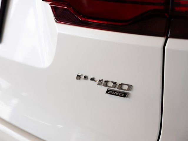 Used 2023 Jaguar F-PACE R-Dynamic S image 8