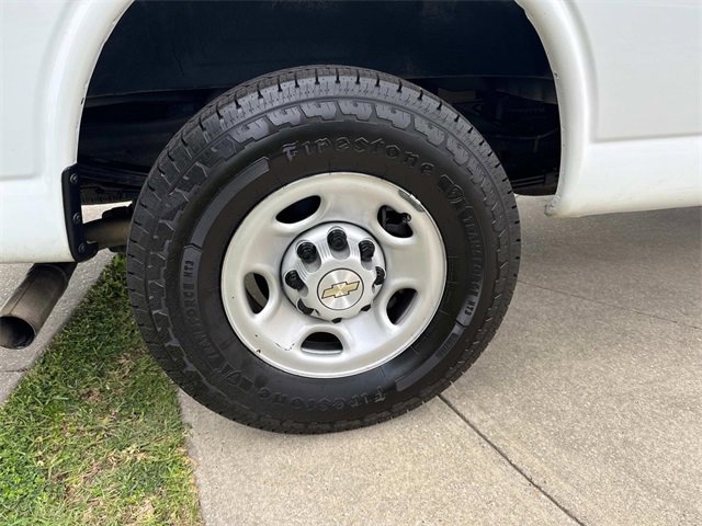 Used 2023 Chevrolet Express 2500 Work Van w/ Driver Convenience Package image 5