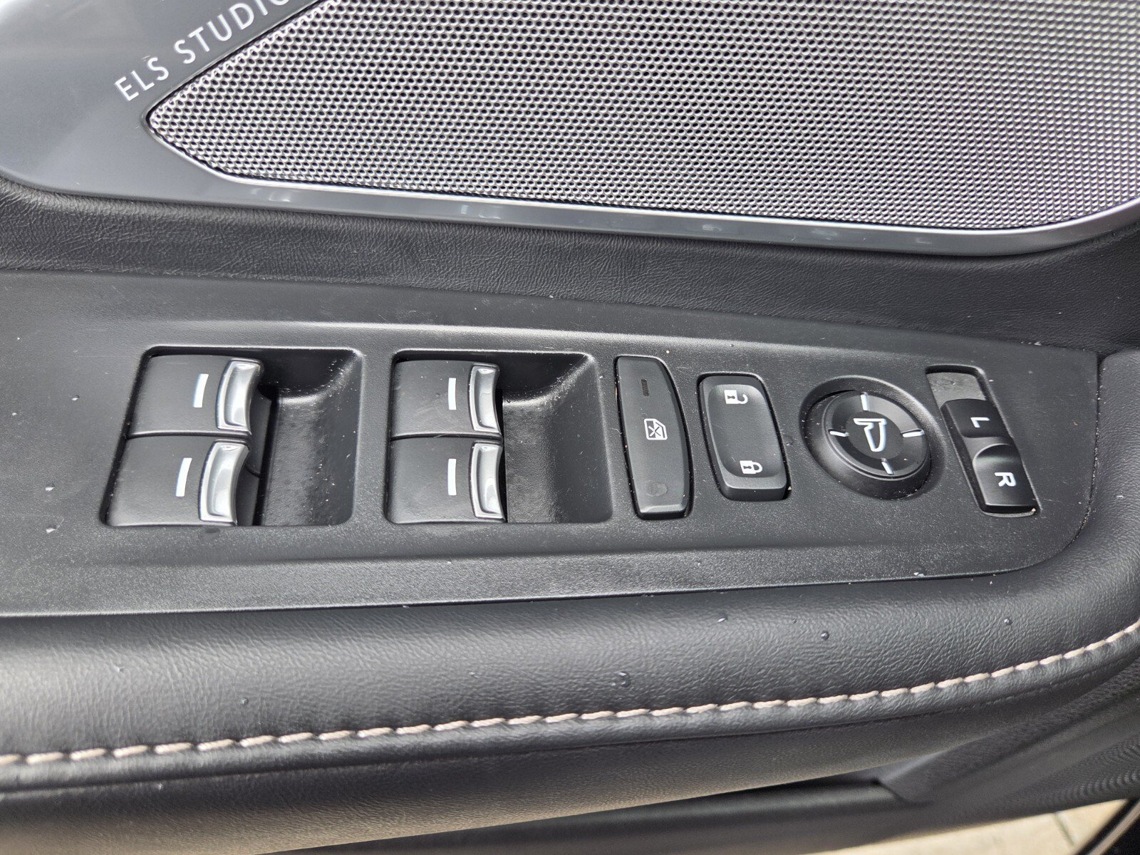 Used 2024 Acura RDX w/ Technology Package AWD/4WD image 15