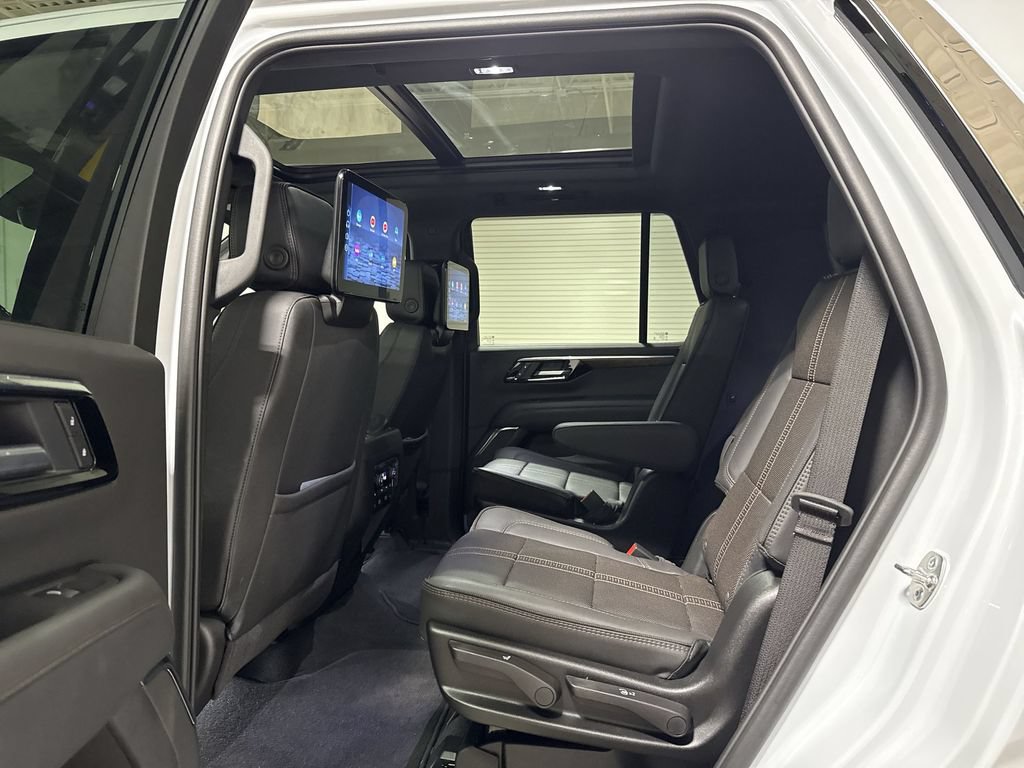 New 2026 Chevrolet Tahoe High Country AWD/4WD image 24