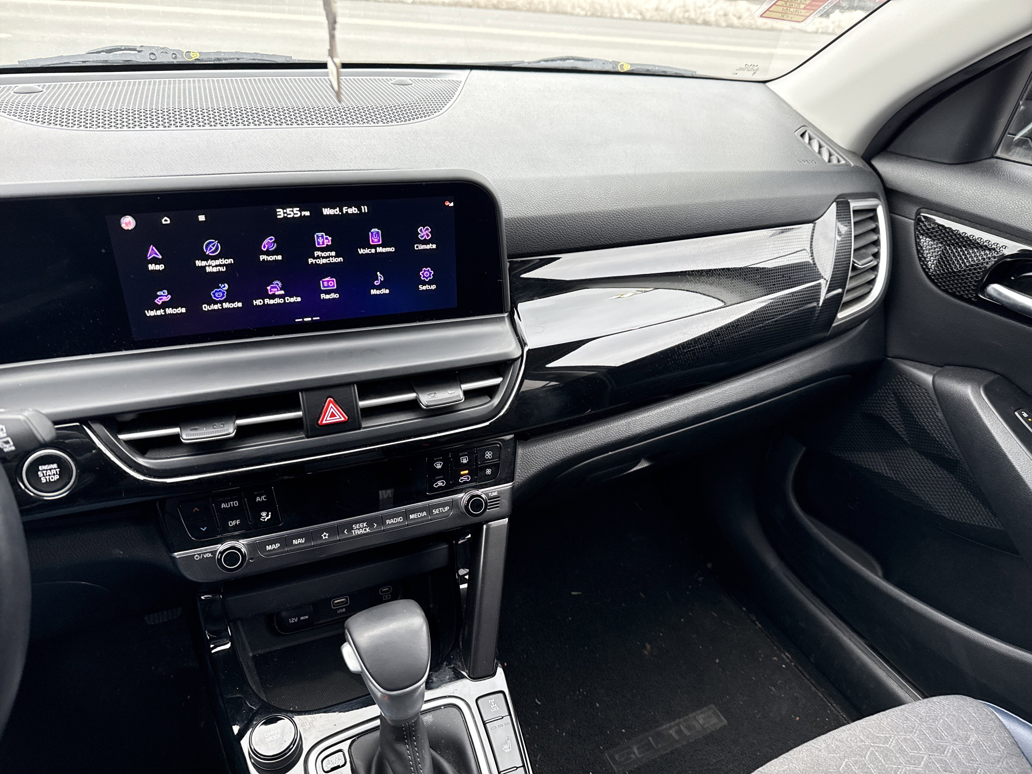 Certified 2024 Kia Seltos S image 22