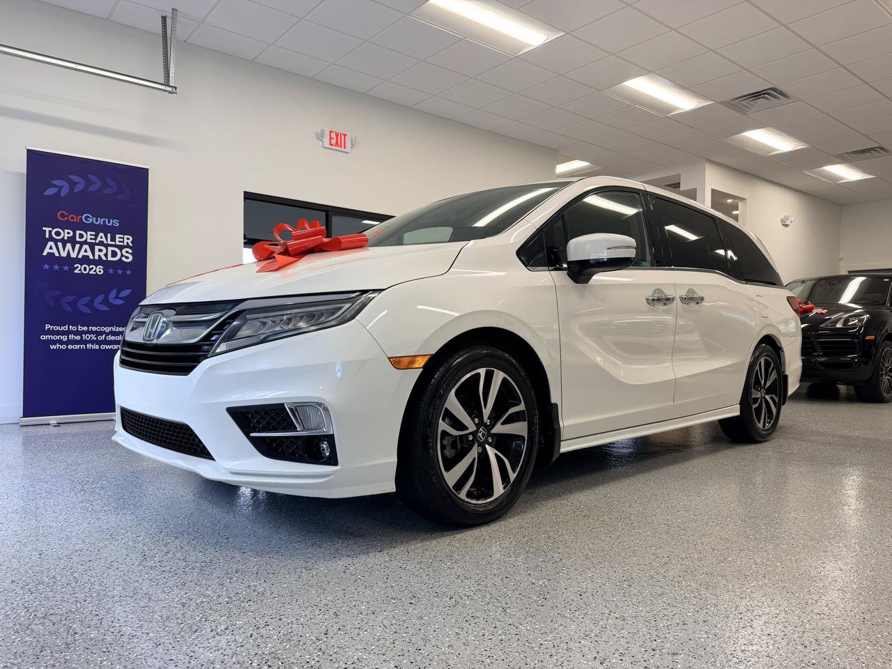 Used 2019 Honda Odyssey Elite image 14