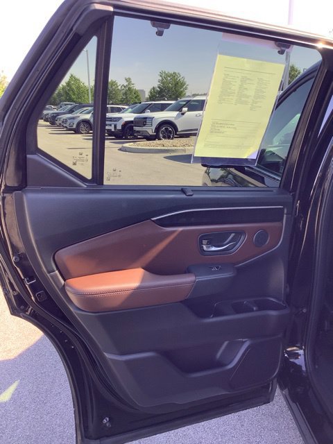 Used 2024 Honda Pilot Elite image 19