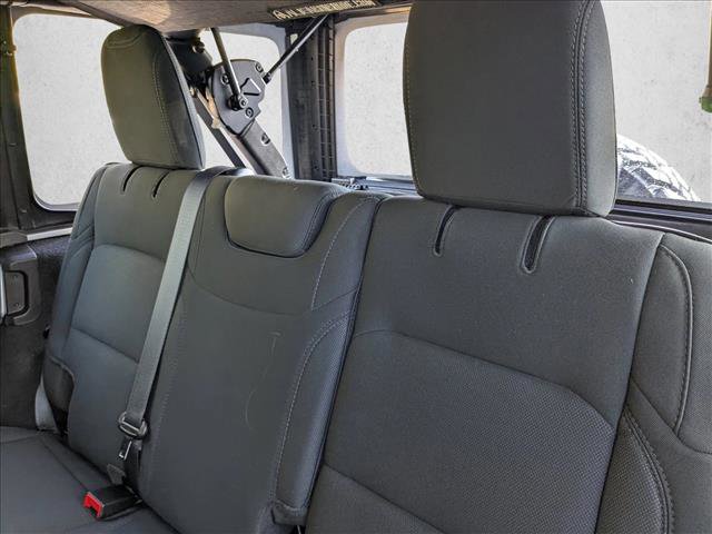 Used 2022 Jeep Wrangler Unlimited Sport image 19