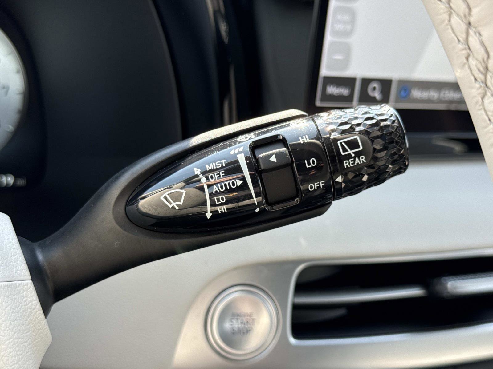 Used 2024 Hyundai Palisade Limited image 11